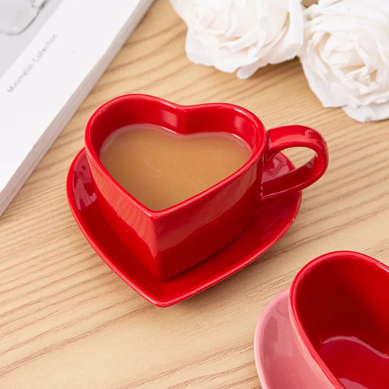Set High-End Love Heart Coffee Cup Valentine's Day Gift Controlled Quantity Fat Reduction Cup Red Ceramic Cup