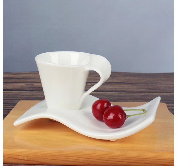 Espresso Coffee Cup Home Living Room Drinking Utensils European Ceramic Cups with Spoon and Cup Holder Kitchen Bar Supplies